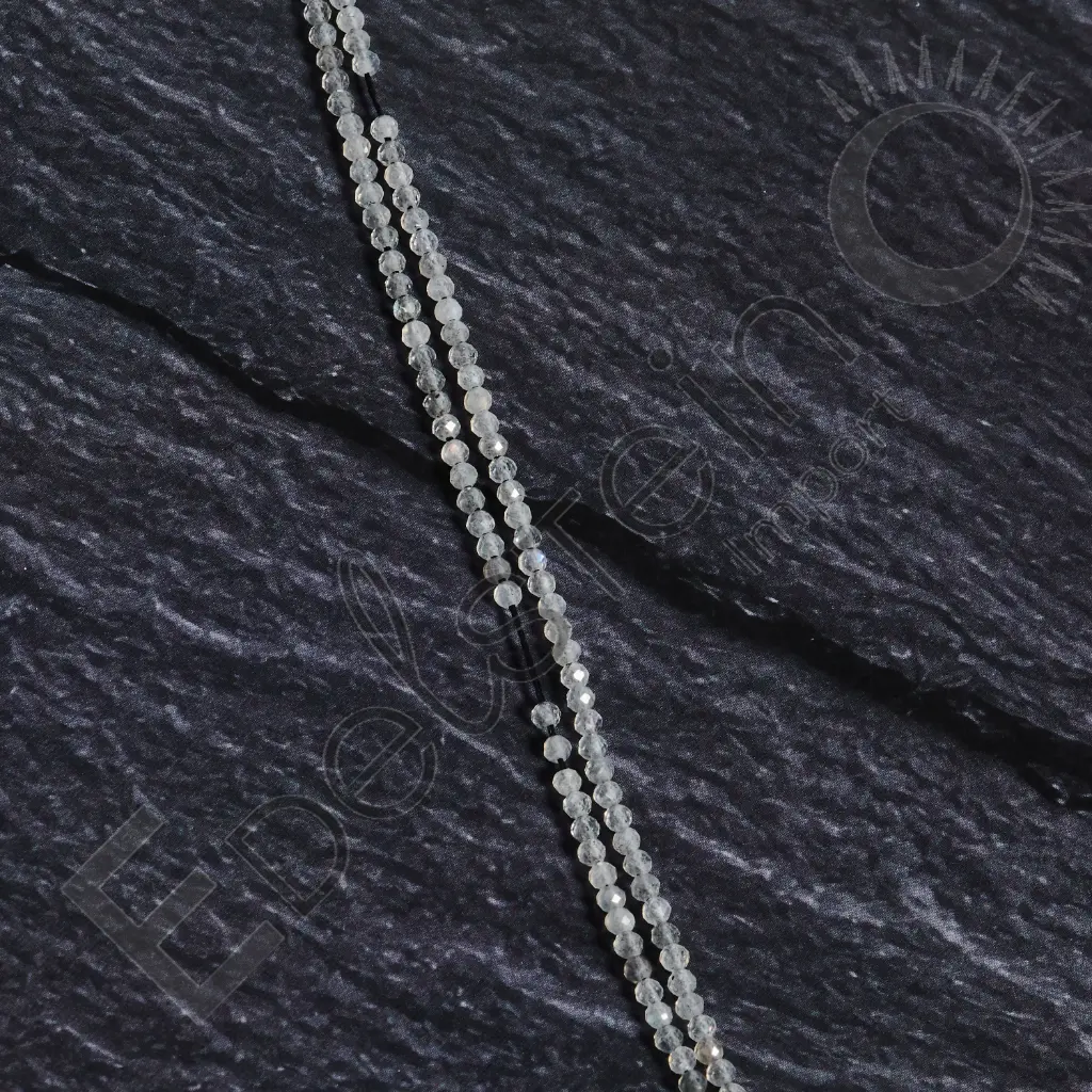 Fil de perles Labradorite – Perles naturelles facettées 2mm – Grossiste minéraux