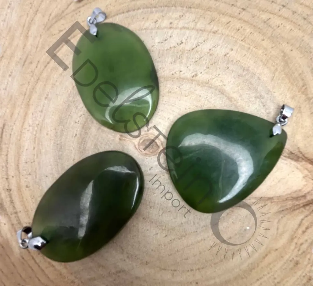 Pendentif Jade Néphrite – Pierres naturelles taille L – Grossiste minéraux