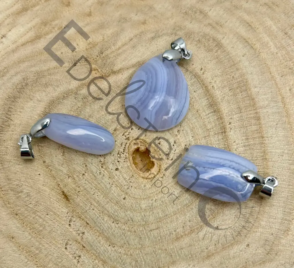 Pendentif Calcédoine Bleue – Pierres naturelles Taille M – Grossiste minéraux