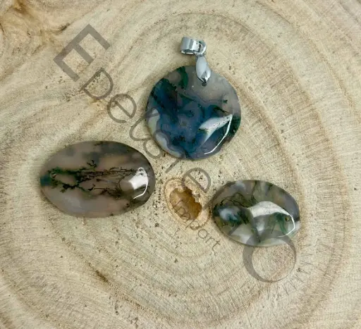 [PEN-AGAMOU-TS] Pendentif en Agate Mousse – Pierres naturelles taille S – Grossiste minéraux