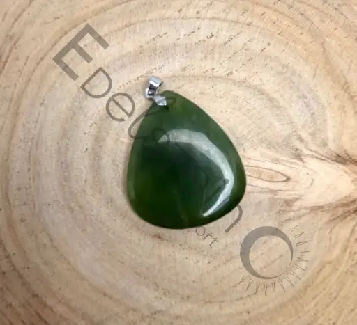 [PEN-JADNEP-TM] Pendentif en Jade Néphrite – Pierres naturelles taille M – Grossiste minéraux